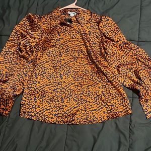 Beautiful cheetah print blouse